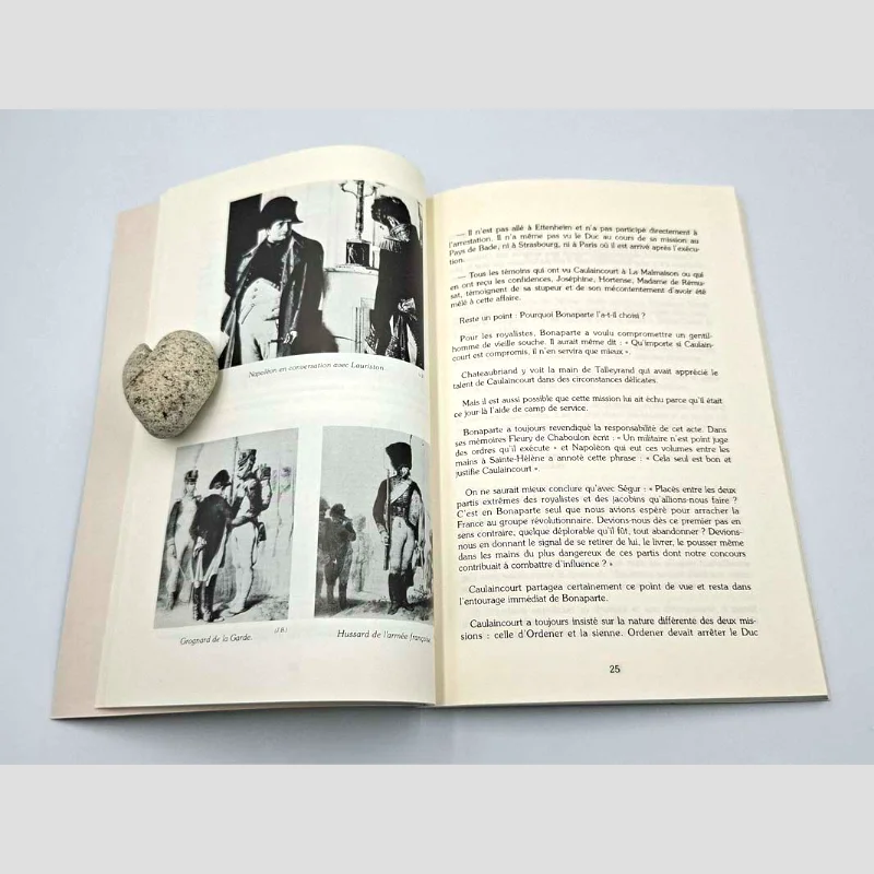 Intérieur du livre : Caulaincourt, un Général diplomate, pages 24 et 25