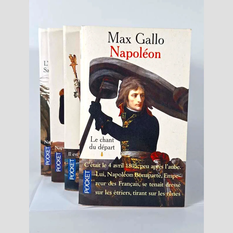 Couvertures des quatre tomes du livre Napoléon de Max Gallo