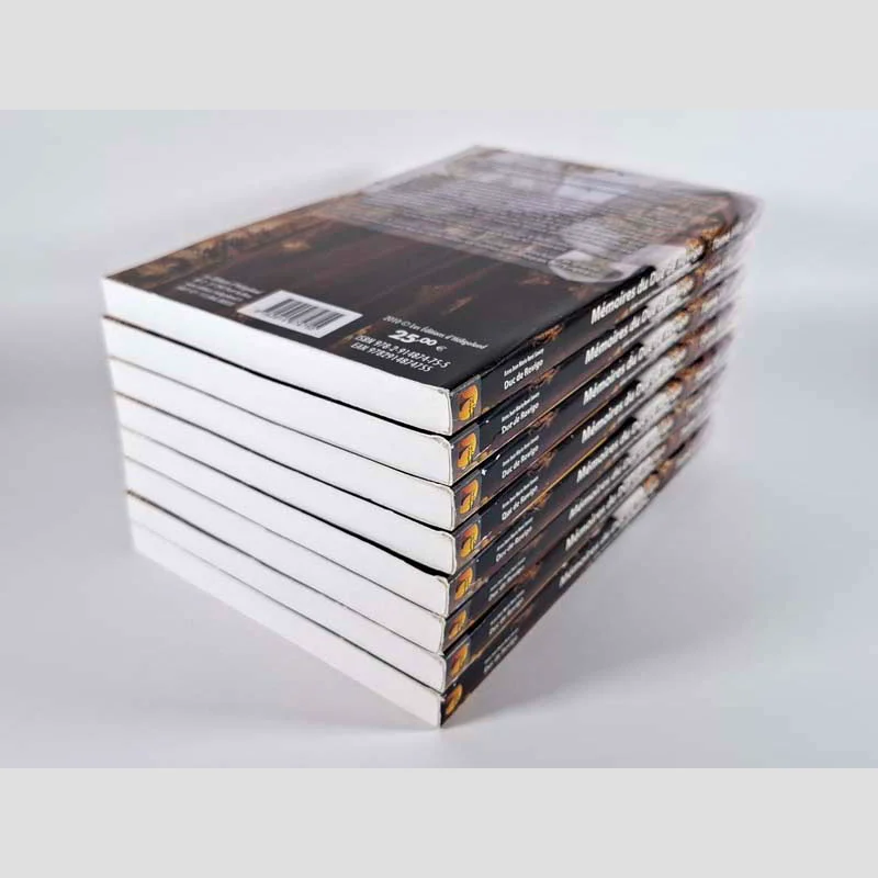 Tranches de queue et dos du livre Les Mémoires du Duc de Rovigo en 8 volumes